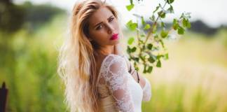 🌸 CONCURS 🌸 Câștigă o ședință foto profesionistă de 3 ore pentru tine, în orice oraș din România.