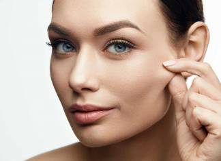 4 tipuri de exfoliant preparate acasă pentru un ten curat și sănătos